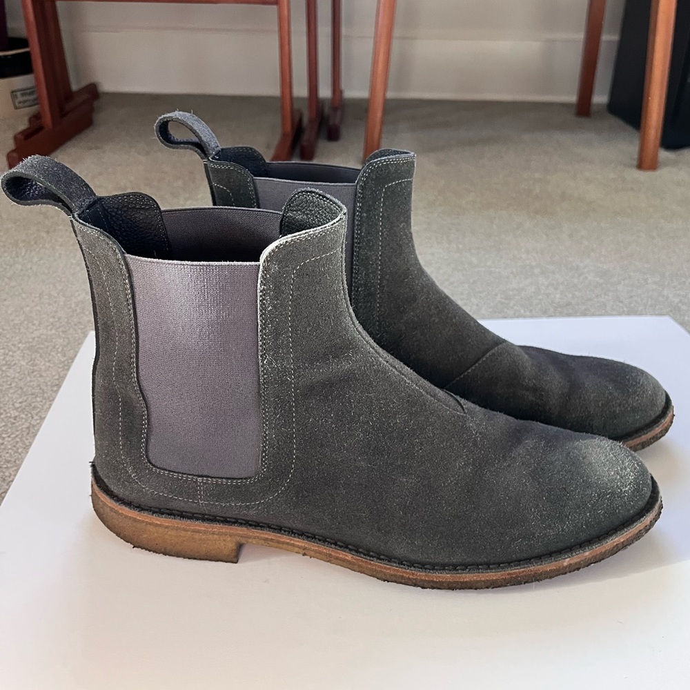 Bottega Veneta Suede Chelsea boot